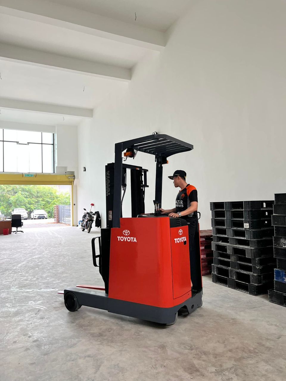 Toyota – 7 Series (3m) Battery Forklift Rental