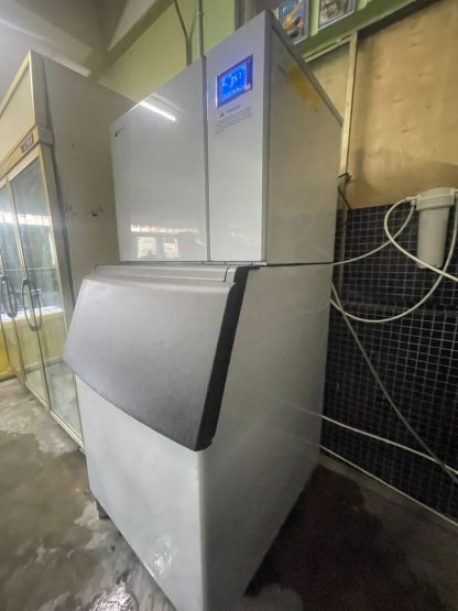 Ice. Register Rental Ice maker Rental (size -M) – iRent