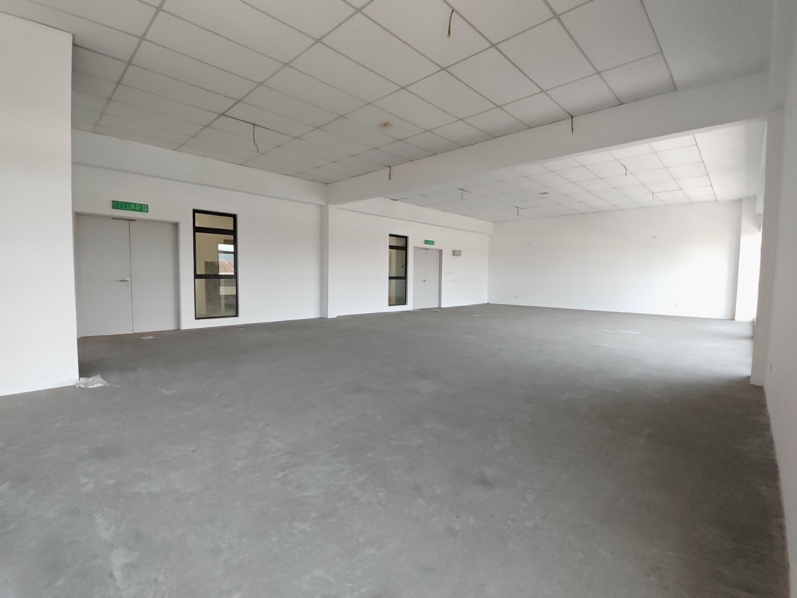 Oakland Square Commercial units for Rent - Image 4